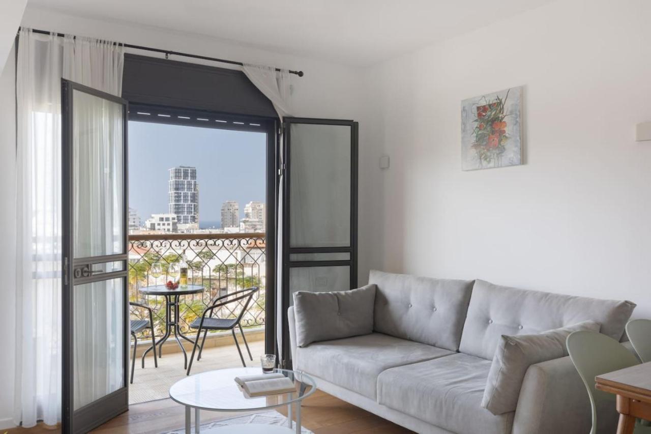 Elegant Apartment W Balcony & Mamad In Heart Of Tel Aviv By Sea N' Rent Exterior photo